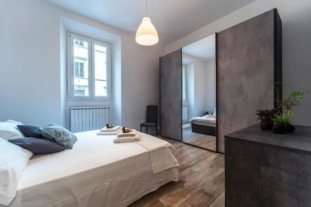 Florence Garden Apartment