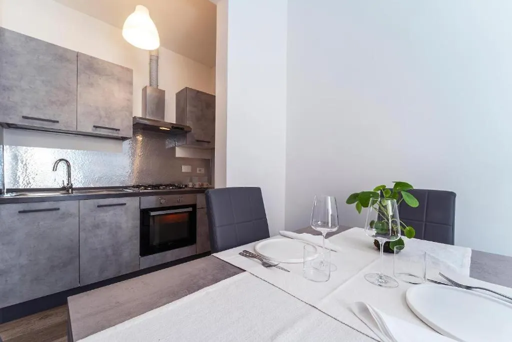 Florence Garden Apartment